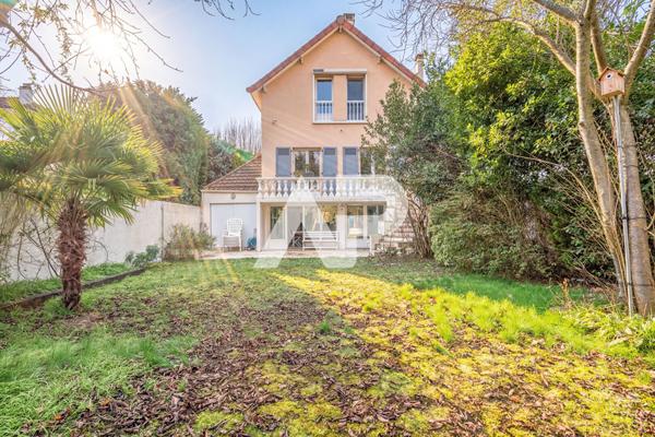Maison Rueil Malmaison 8 pièce(s) 152 m2 €1 200 000 ** - Référence 19662
