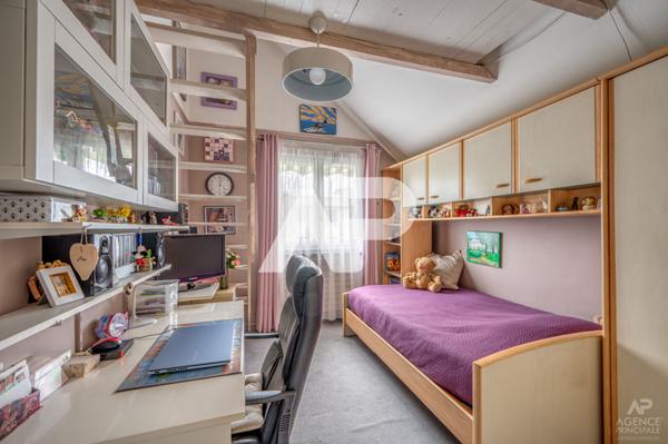 Maison Rueil Malmaison 8 pièce(s) 152 m2 €1 200 000 ** - Référence 19662