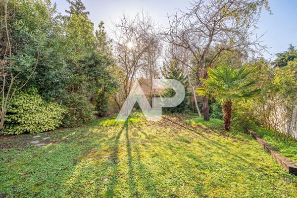 Maison Rueil Malmaison 8 pièce(s) 152 m2 €1 200 000 ** - Référence 19662