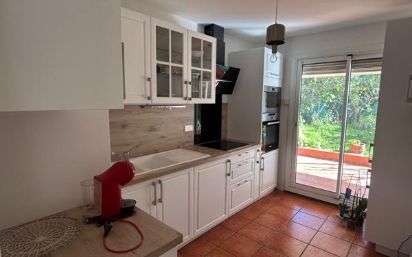 Appartement à vendre    3 pièces • 65 m2 Nice