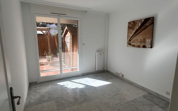 Appartement à vendre    3 pièces • 65 m2 Nice