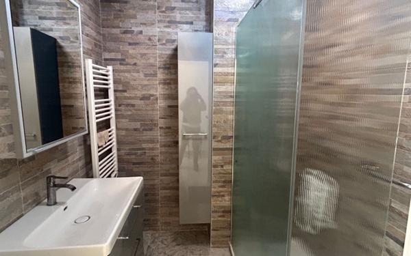 Appartement à vendre    3 pièces • 65 m2 Nice