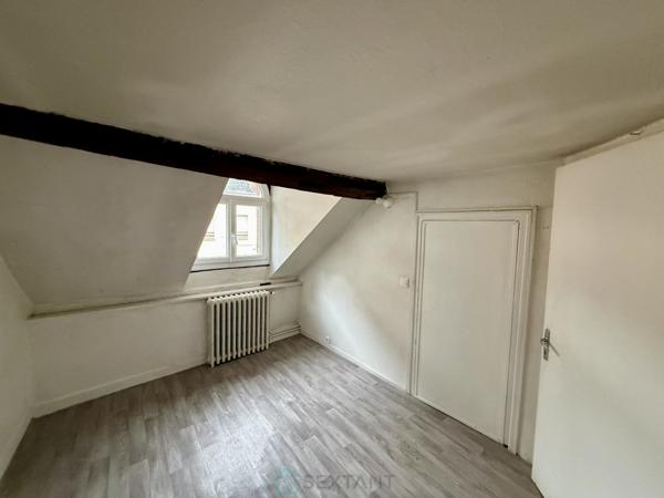 appartement offrant un beau potentiel