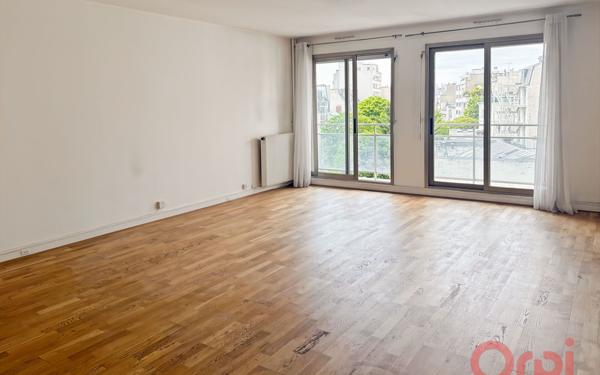 Appartement à vendre    2 pièces • 70,88 m2 Paris 17