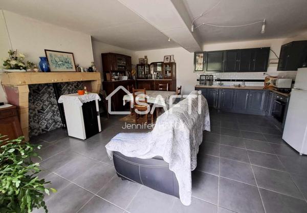 Grande maison familiale avec gîte de 60m2 et un logement de 77m2