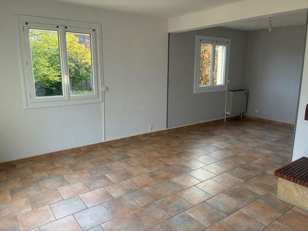 HUEST - 27930 - Maison individuelle - 1 étage - 6 pièces - env. 115 m2 - Sous Sol Total