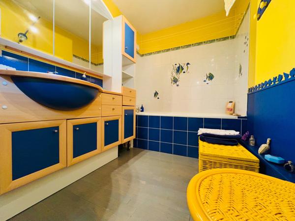 Maison familiale 144m² à vendre 6 pièces TOURNUS (71)