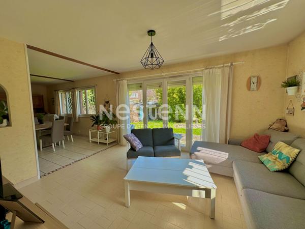 Nestenn Igny - Maison Familiale 170 m² de 8 Pièces, Secteur très recherché proche place de la Ferme, 5 chambres, double séjour avec accès direct terrasse et jardin, Lumineux, Calme, Proche des Commerces/Transports et Ecoles ( plateau Saclay)