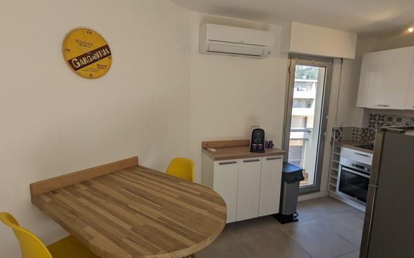 Appartement à louer    1 pièce • 25,45 m2 Toulon