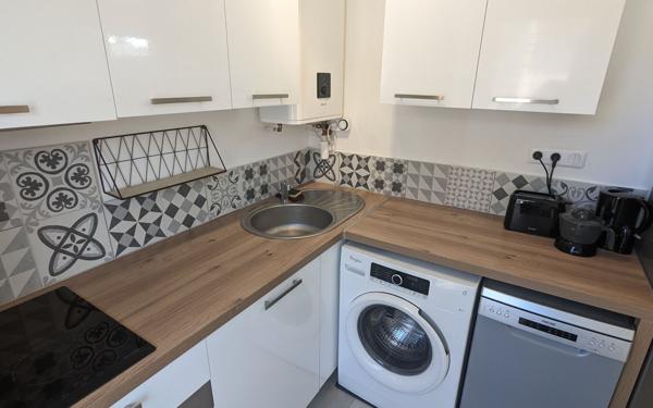 Appartement à louer    1 pièce • 25,45 m2 Toulon