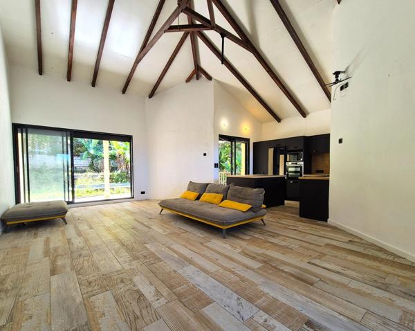 Maison à vendre 9 pièces BASSE TERRE (971)