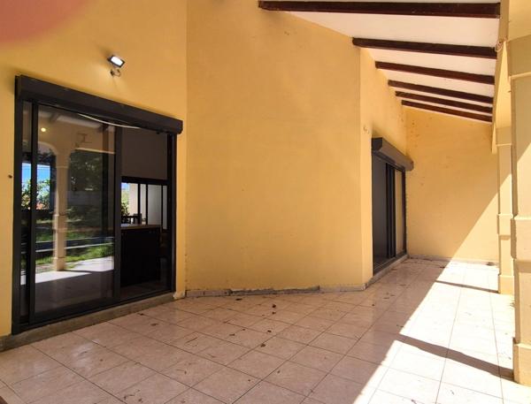 Maison à vendre 9 pièces BASSE TERRE (971)
