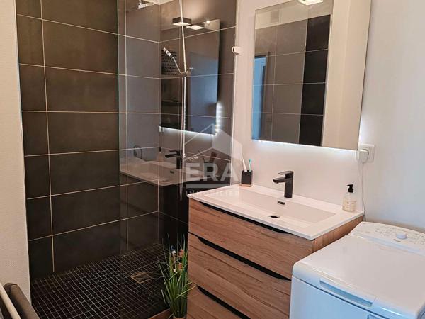 Bel appartement de 74m2 situé à La Rochelle.