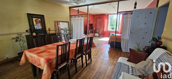 Maison traditionnelle 5 pièces de 154 m² à Aulnay (17470)