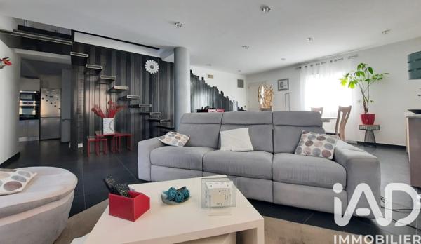 Maison à vendre 4 pièces 115 m² Le Grau-du-Roi