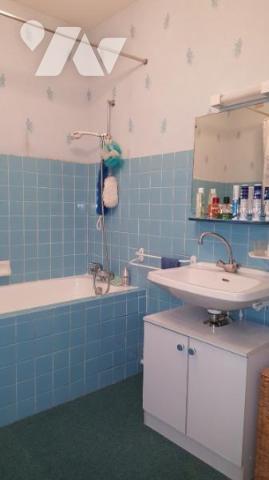 A VENDRE à VILLAINES-LA-JUHEL centre (53): agréable maison d'habitation comprenant salon/séjour...