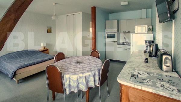 EXCLUSIVITÉ INVESTISSEUR – ENSEMBLE IMMOBILIER AVEC APPARTEMENTS, COMMERCE ET ATELIER