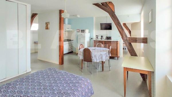 EXCLUSIVITÉ INVESTISSEUR – ENSEMBLE IMMOBILIER AVEC APPARTEMENTS, COMMERCE ET ATELIER