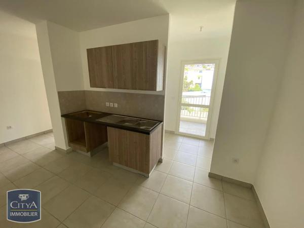 Appartement à louer 3 pièces 95.7m²