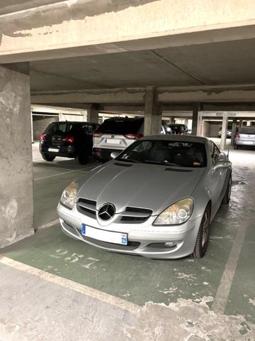 PARKING SÉCURISÉ EN SOUS-SOL - LA GARENNE-COLOMBES