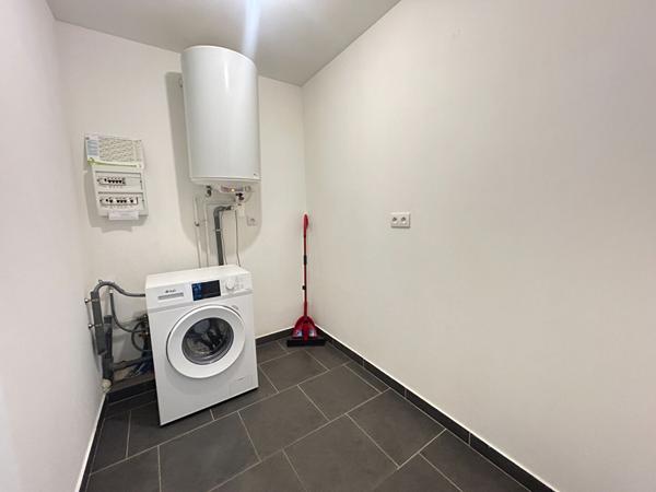 APPARTEMENT MEUBLÉ EN RDC - 37m² - CENTRE-VILLE - CHATEAU-GONTIER