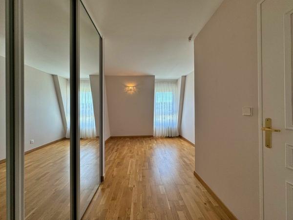 Appartement à vendre    5 pièces • 102,30 m2 Livry-Gargan
