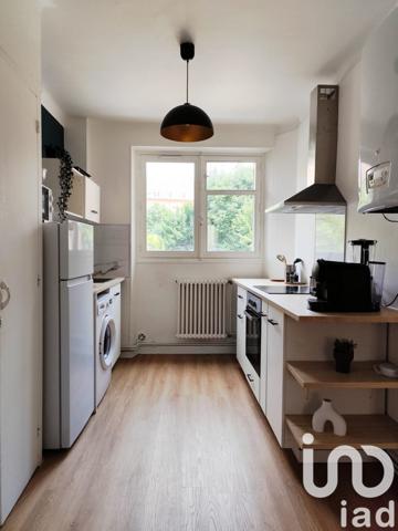 Appartement 2 pièces de 44 m² à Dijon (21000)