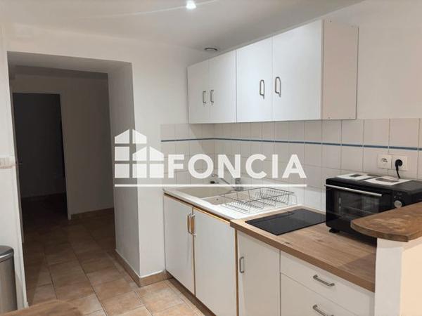 Location Appartement 4 pièces 85 m² - 71 RUE JEAN LECANUET Rouen 76000