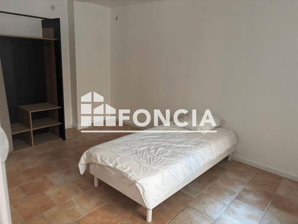 Location Appartement 4 pièces 85 m² - 71 RUE JEAN LECANUET Rouen 76000