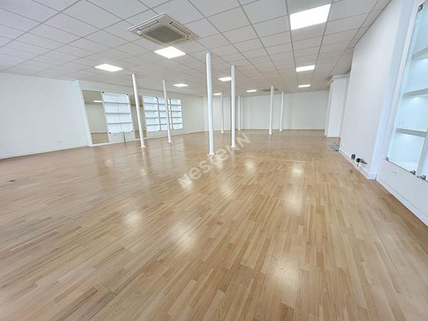 Local commercial à louer Brive La Gaillarde 150 m2