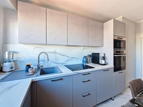 Appartement Poitiers 4 pièce(s) 90.87 m2