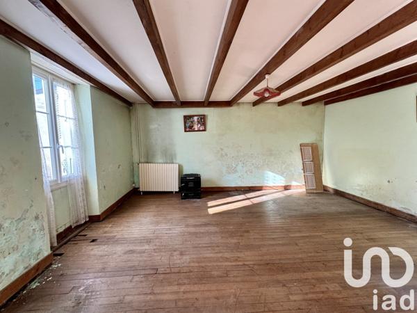Maison 4 pièces de 95 m² à Reignac (16360)