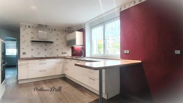 Immeuble à vendre a SARRE UNION (67) prix en nette baise 251 000€