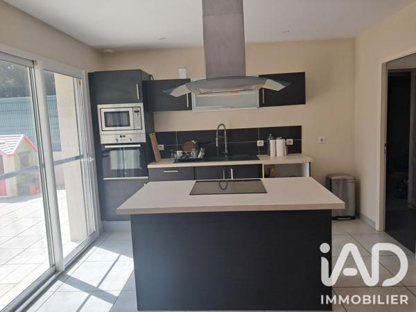 Maison à vendre 4 pièces 109 m² Sainte-Foy