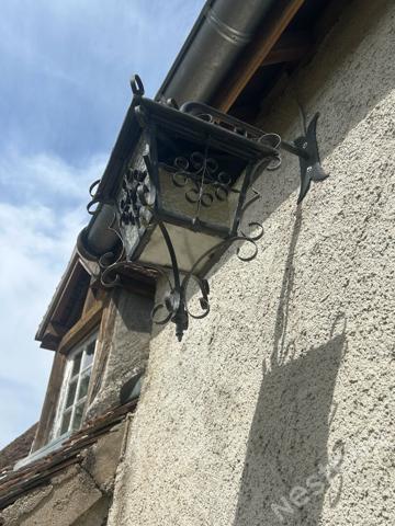 Maison en pierre à fort potentiel au coeur du Couchois sur terrain clos de 780 m²