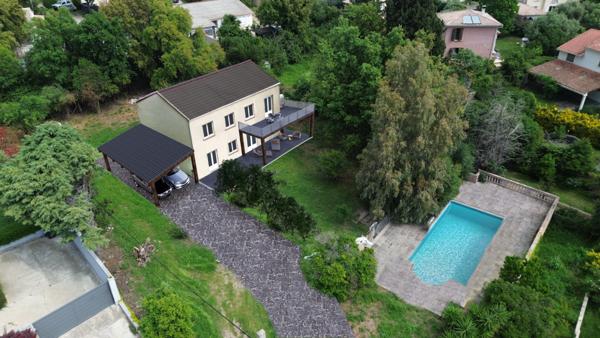 Maison Hauteurs Furiani 5 pièce(s) 162m2 terrain 2028 m2 vue dégagée - piscine