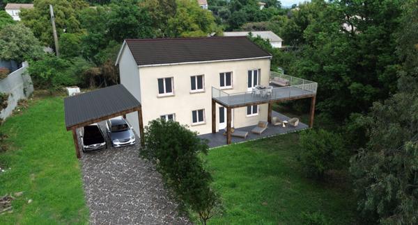 Maison Hauteurs Furiani 5 pièce(s) 162m2 terrain 2028 m2 vue dégagée - piscine