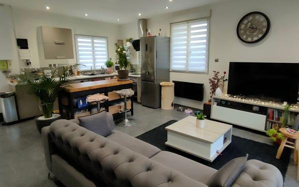 Maison à vendre    3 pièces • 65 m2 Rozay-en-Brie