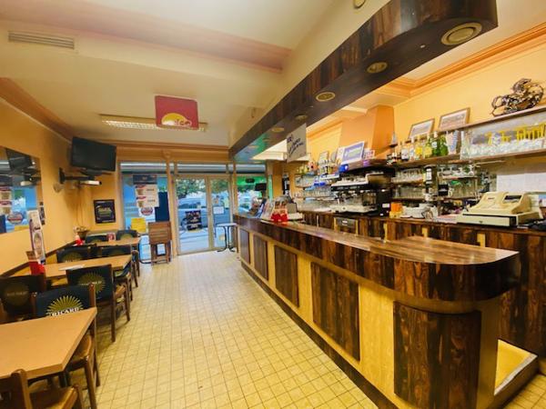 Local Commercial 5 pièces - 150 m² Exclusivité efficity