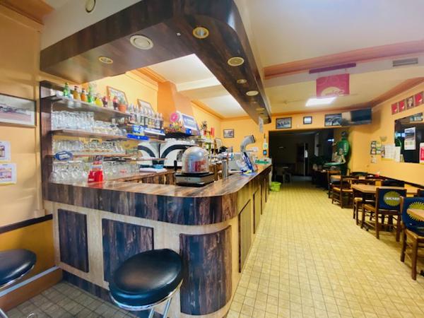 Local Commercial 5 pièces - 150 m² Exclusivité efficity