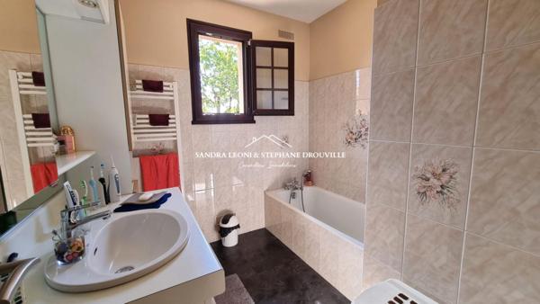 PROCHE MAINTENON Charmante Maison de 137 m², 7 pièces