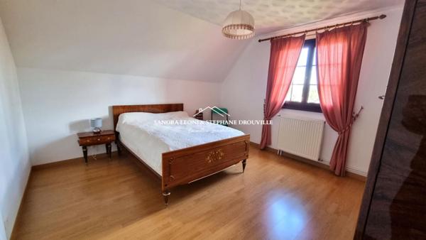 PROCHE MAINTENON Charmante Maison de 137 m², 7 pièces