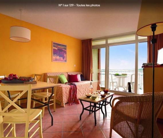 INVESTISSEMENT LOCATIF – GRAU DU ROI – Résidence de Tourisme SOWELL Family Grau du Roi – 6,30 % de rentabilité