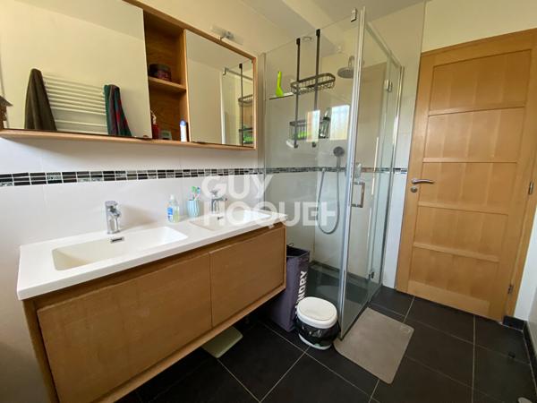 Maison Vaires Sur Marne 6 pièce(s) 170.43 m2