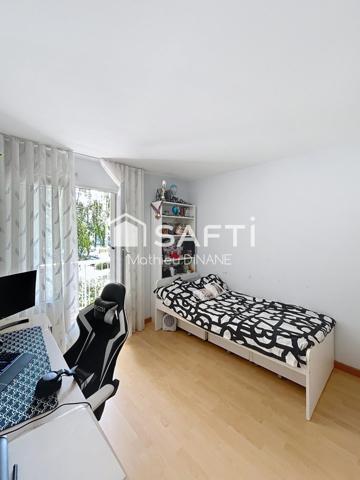 Appartement 98m2 avec ascenseur et deux balcons