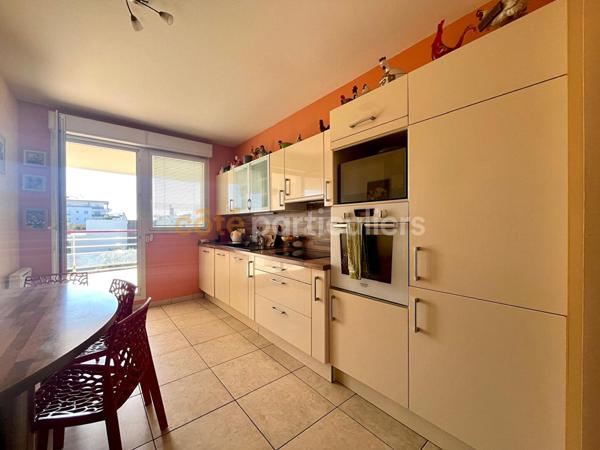 Vente Appartement90 m² - 3 Pièces - ROYAN (17200)