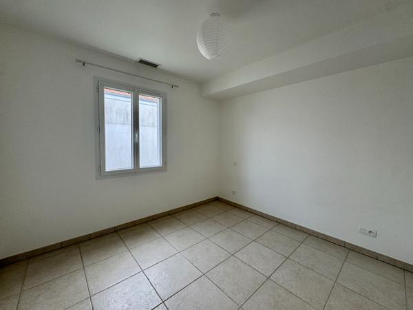 Maison de plain-pied, 4 pièces à louer - LES MATHES