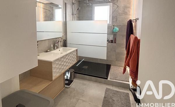 Appartement à vendre 3 pièces 75 m² Saint-Julien-en-Genevois