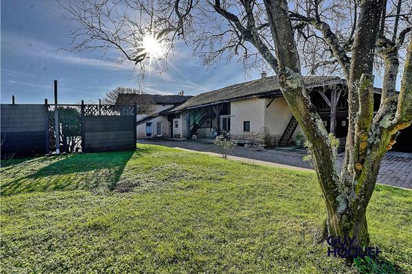 Ferme rénovée Viriat 142 m2 1380m² de terrain (piscine)