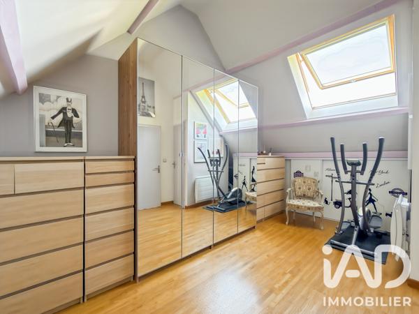 Maison à vendre 6 pièces 145 m² Émerainville